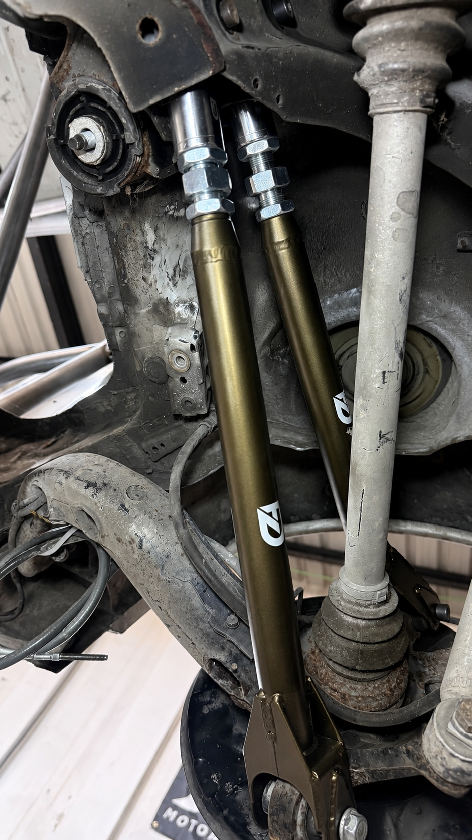 Brazos Superiores Traseros Reforzados BMW E36 / E46 para Configuración True Coilover 3